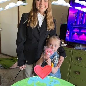 Meet your Posher, Heidi